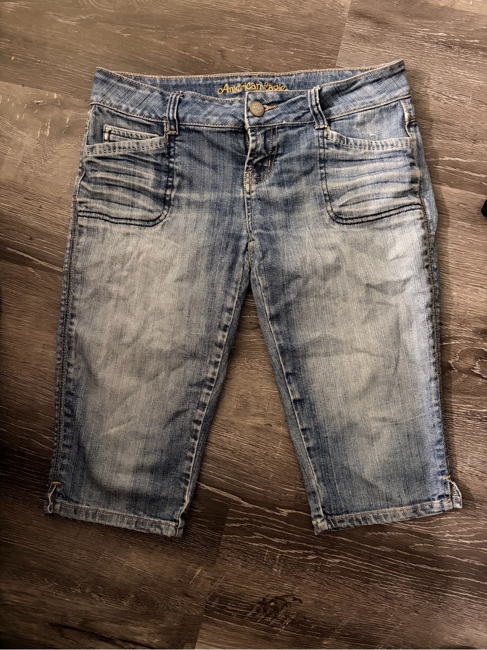 Vintage American Eagle Light Blue Cropped Denim Jeans